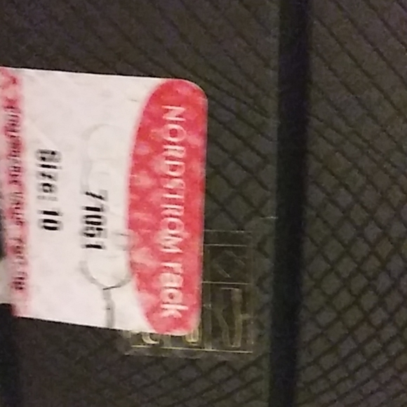 Prada Sneakers - Picture 4 of 4